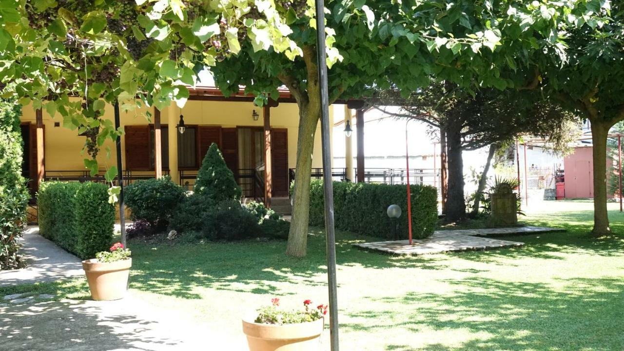 Garden Beach House Paralia Panteleimonos Exterior photo